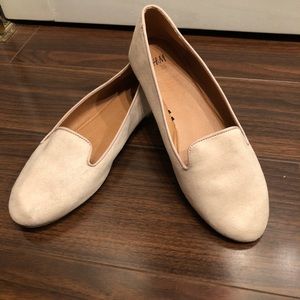 Women’s loafers